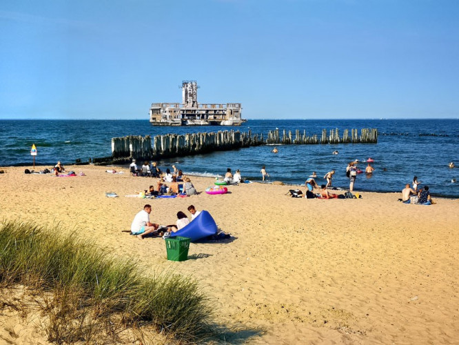 Plaża z torpedownią Plaża z torpedownią