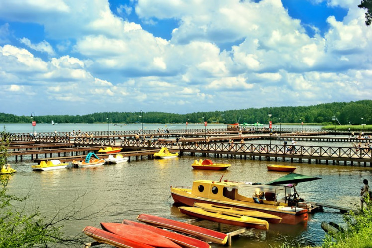 Sieć pomostów przy plaży Sieć pomostów przy plaży