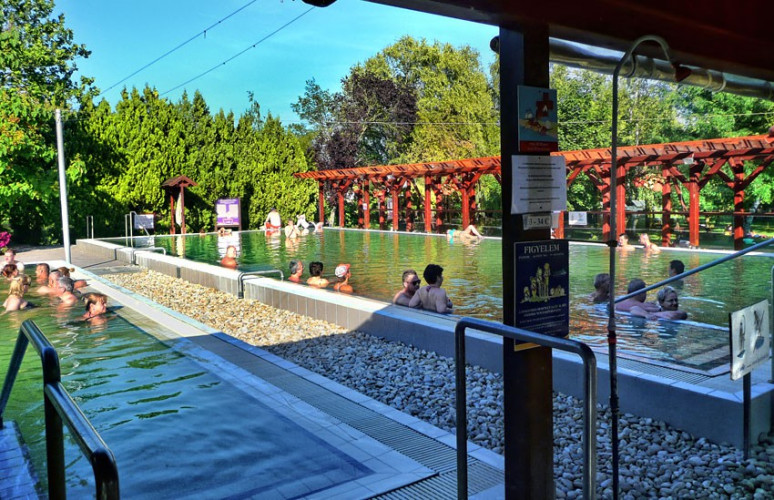 LIPOT - Baseny termalne LIPOT - Baseny termalne