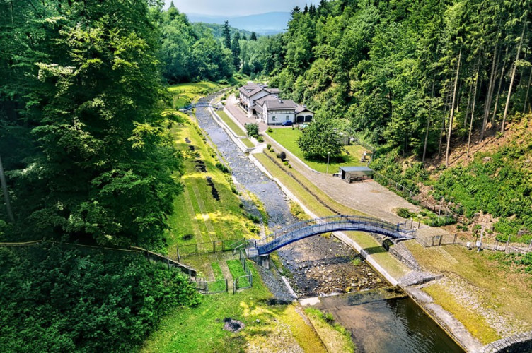 Widok za zaporą Widok za zaporą