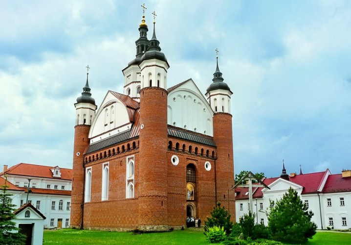 SUPRAŚL - Monaster z cerkwią obronną SUPRAŚL - Monaster z cerkwią obronną