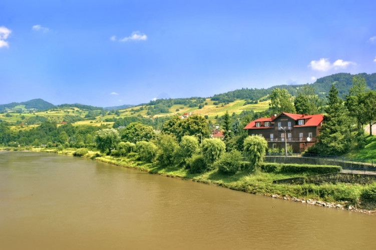Widok z mostu na Popradzie Widok z mostu na Popradzie